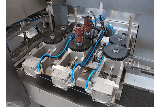 Horizontale Schlauchbeutelmaschine Schweißeinheit FWH-700BM 